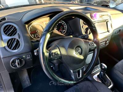 Volkswagen Tiguan Tiguan 2.0 tdi DSG - 4 MOTION Blu/Azzurro usata Carmagnola