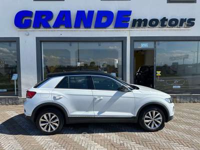Volkswagen T-Roc T-Roc 1.0 TSI Style 115cv *NO VINCOLI* Bianco usata Carmagnola