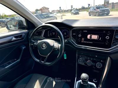 Volkswagen T-Roc T-Roc 1.0 TSI Style 115cv *NO VINCOLI* Bianco usata Carmagnola