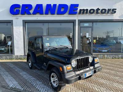 Jeep Wrangler Wrangler Hard Top 2.4 Sport Nero usata Carmagnola