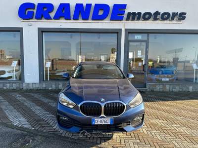 BMW Serie 1 116d 116 Serie 1 F40 116d Business Advantage Blu/Azzurro usata Carmagnola