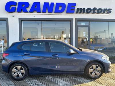 BMW Serie 1 116d 116 Serie 1 F40 116d Business Advantage Blu/Azzurro usata Carmagnola