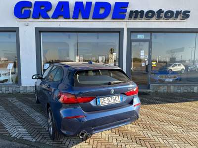 BMW Serie 1 116d 116 Serie 1 F40 116d Business Advantage Blu/Azzurro usata Carmagnola
