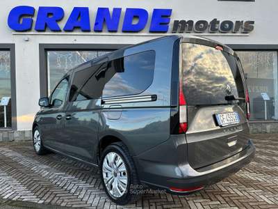 Volkswagen Caddy VOLKSWAGEN CADDY 2.0 TDI SCR MAXI SPACE DSG Grigio usata Carmagnola