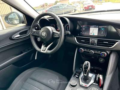 Alfa Romeo Giulia Giulia 2020 2.0 t Executive 200cv auto Grigio usata Carmagnola