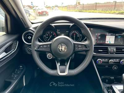 Alfa Romeo Giulia Giulia 2020 2.0 t Executive 200cv auto Grigio usata Carmagnola