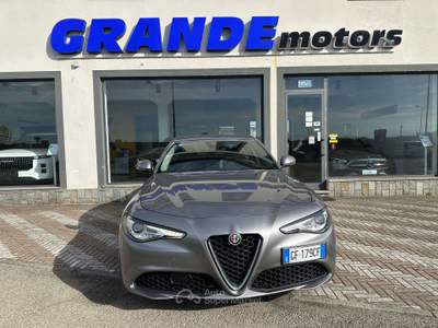 Alfa Romeo Giulia Giulia 2020 2.0 t Executive 200cv auto Grigio usata Carmagnola