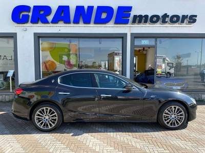 Maserati Ghibli Ghibli 2.0 mhev GT 330cv auto *NETTO PRICE* Nero usata Carmagnola