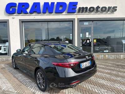 Alfa Romeo Giulia Giulia 2020 2.0 t Business 200cv AT8 *NO VINCOLI* Nero usata Carmagnola