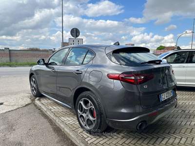 Alfa Romeo Stelvio Stelvio 2.0 t Ti Q4 280cv TETTO APRIBILE Grigio usata Carmagnola
