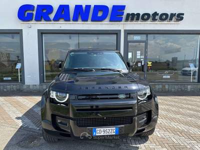 Land Rover Defender Defender 110 2.0d sd4 SE awd 200cv auto *PREZZO REALE* Nero usata Carmagnola