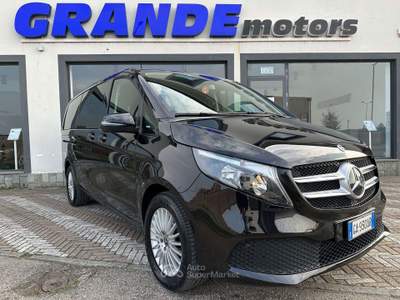 Mercedes-Benz Classe V Classe V Long 220 d Executive Business 4matic 8P Nero usata Carmagnola