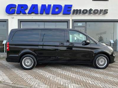 Mercedes-Benz Classe V Classe V Long 220 d Executive Business 4matic 8P Nero usata Carmagnola
