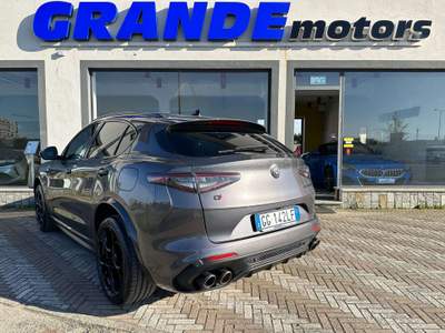 Alfa Romeo Stelvio Stelvio 2.9 V6 Quadrifoglio Q4 510 cv Tetto + Akrapovic Grigio usata Carmagnola