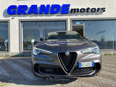 Alfa Romeo Stelvio Stelvio 2.9 V6 Quadrifoglio Q4 510 cv Tetto + Akrapovic Grigio usata Carmagnola