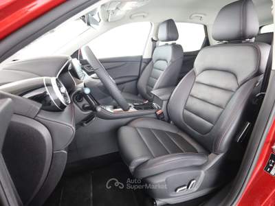 MG HS HS 1.5T-GDI Comfort Rosso usata Milano