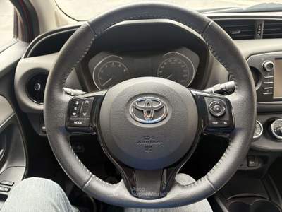 Toyota Yaris 5p 1.0 Cool my18 Rosso usata Milano