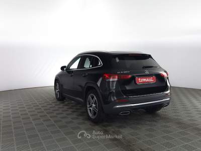 Mercedes-Benz GLA GLA 180 d Automatic Premium Nero usata Milano