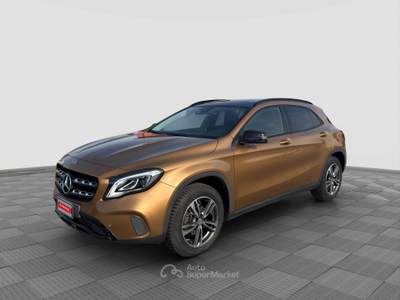 Mercedes-Benz GLA GLA 200 CDI/d Automatic Premium Beige usata Milano