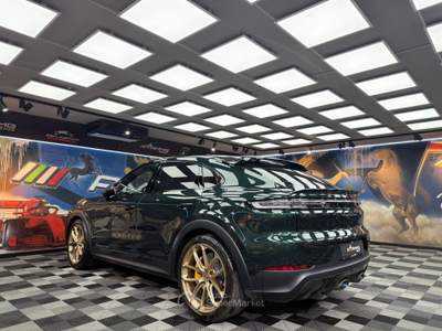 Porsche Cayenne COUPE 4.0 V8 TURBO E-HYBRID GT (212) Verde usata Calenzano