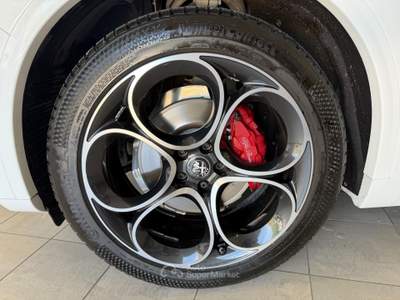 Alfa Romeo Stelvio 12/2022 Stelvio 2.2 Turbodiesel 210 CV AT8 Q4 Veloce Bianco usata Ravenna