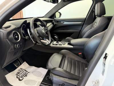 Alfa Romeo Stelvio 12/2022 Stelvio 2.2 Turbodiesel 210 CV AT8 Q4 Veloce Bianco usata Ravenna