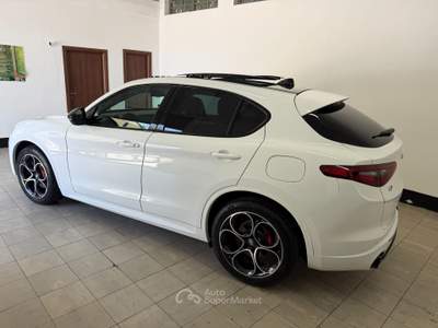 Alfa Romeo Stelvio 12/2022 Stelvio 2.2 Turbodiesel 210 CV AT8 Q4 Veloce Bianco usata Ravenna