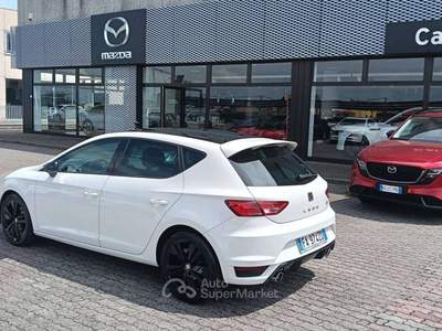 Seat Leon Leon III 2013 5p 2.0 tdi cr FR s Bianco usata Liscate