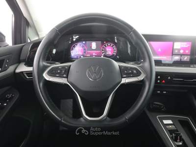 Volkswagen Golf Golf 1.0 eTSI EVO DSG Life Grigio usata Verona
