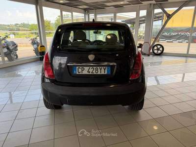 Lancia Ypsilon Ypsilon II 2003 1.2 8v Nero usata Foligno
