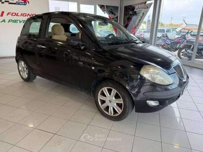 Lancia Ypsilon Ypsilon II 2003 1.2 8v Nero usata Foligno