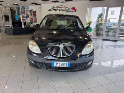 Lancia Ypsilon Ypsilon II 2003 1.2 8v Nero usata Foligno