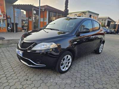 Lancia Ypsilon Ypsilon III  1.2 Opening edition 69cv NEOPATENTATI OK Nero usata Milano