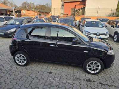 Lancia Ypsilon Ypsilon III  1.2 Opening edition 69cv NEOPATENTATI OK Nero usata Milano