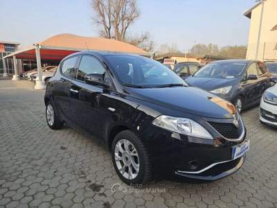 Lancia Ypsilon Ypsilon III  1.2 Opening edition 69cv NEOPATENTATI OK Nero usata Milano