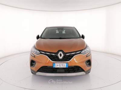 Renault Captur 1.6 E-Tech hybrid Intens 145cv auto Arancione usata Roma