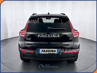 Volvo XC40 XC40 1.5 t2 Momentum Core  Nero usata Milano