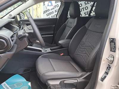 Jeep Avenger BEV 156cv Summit Beige usata Casoria