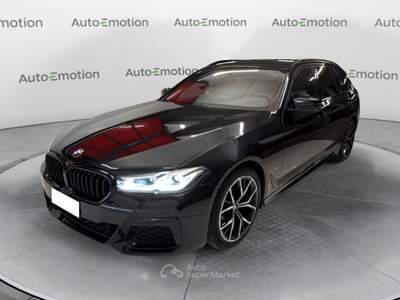 BMW Serie 5 520d 520d xDrive M Sport Auto MH48V Touring Nero usata Busto Arsizio