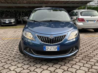 Lancia Ypsilon 1.0 FireFly 70cv Hybrid Gold Plus Blu/Azzurro usata Firenze