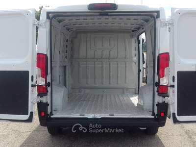 Fiat Ducato 30CH1 PASSO CORTO TETTO BASSO 2.2MJET 120CV Bianco usata Cherasco