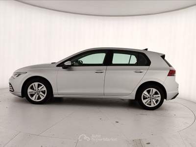 Volkswagen Golf VIII 2020 2.0 tdi Life 115cv Grigio usata Caserta