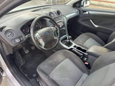 Ford Mondeo Mondeo SW SW 1.6 tdci Titanium 115cv Argento usata Santa Croce sull'Arno