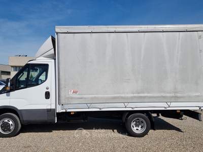 Iveco Daily 35C12 BTor 2.3 HPT PL centina telone Bianco usata Reggio nell'Emilia
