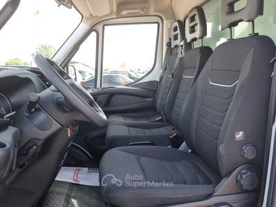 Iveco Daily 35C14H BTor 2.3 HPT PL-RG Furgone Alluminio Bianco usata Reggio nell'Emilia