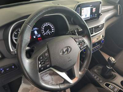 Hyundai Tucson 1.6 CRDi 48V 2wd 115cv Xline Nero usata Rende