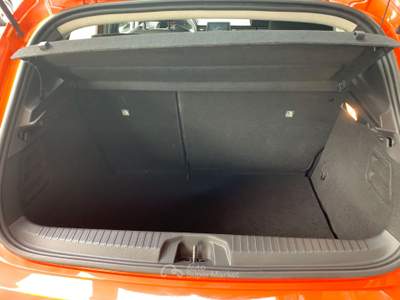Renault Clio 65 CV BENZINA NEOPATENTATI Arancione usata Castelli Calepio