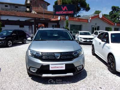 Dacia Sandero Stepway 1.5 Blue dCi 95CV 15th Anniversary Argento usata Montecatini-Terme