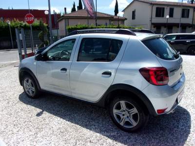 Dacia Sandero Stepway 1.5 Blue dCi 95CV 15th Anniversary Argento usata Montecatini-Terme
