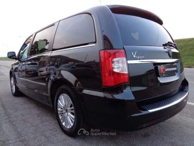 Lancia Voyager 2.8d Platinum PREZZO VALIDO FINO 18.04,km certific Nero usata CADONEGHE